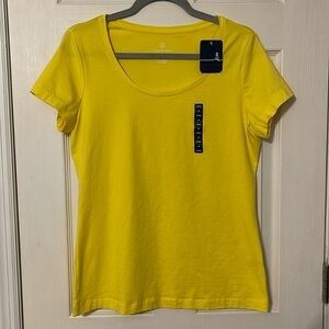 Lands End Fitted Tee Size Medium NWT